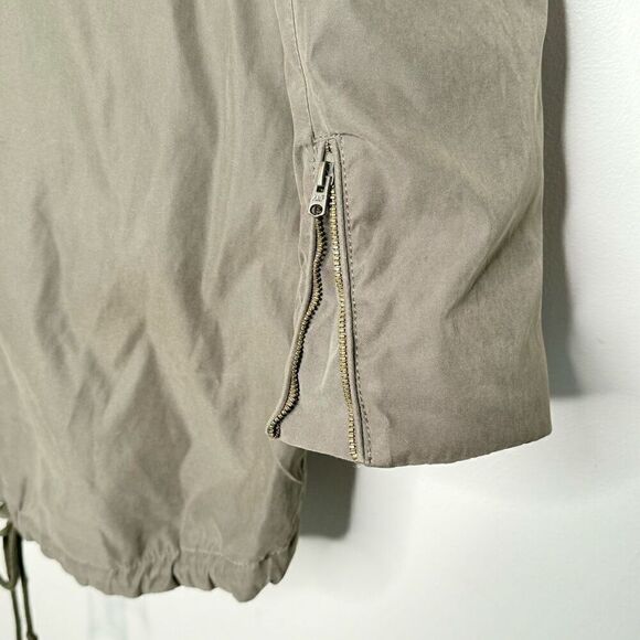 Abercrombie & Fitch Military Inspired Fur Lined Parka - Women’s US S - Picture 7 of 16